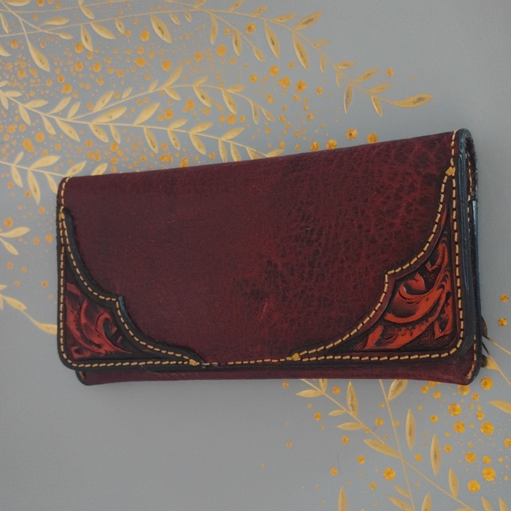 Elegant Brown Leather Women's Clutch